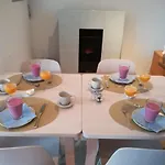 O Pescador Bed & Breakfast *